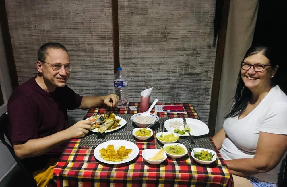 טנגלה Nethmi Homestay & Restaurant מראה חיצוני תמונה