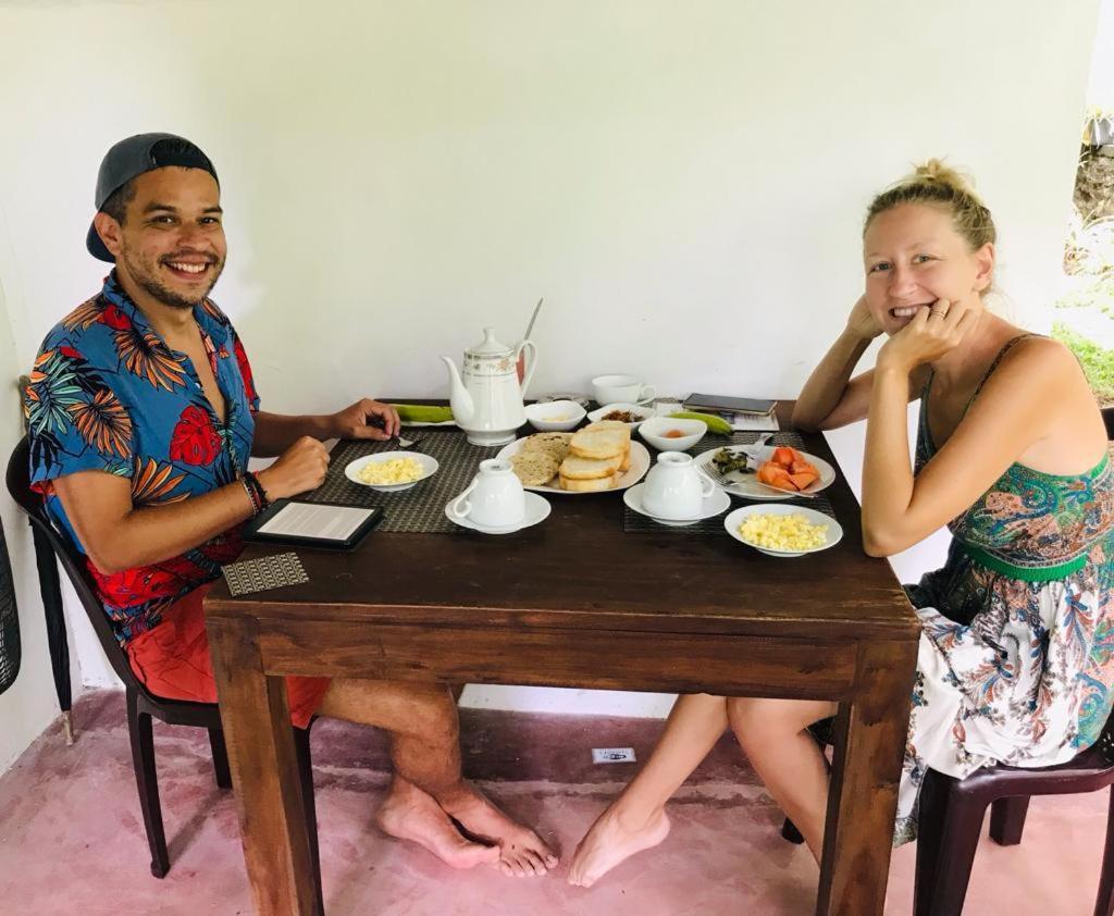 טנגלה Nethmi Homestay & Restaurant מראה חיצוני תמונה